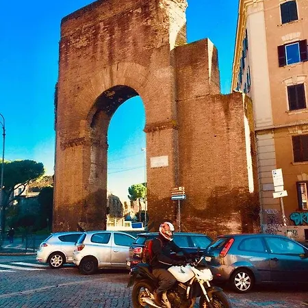 C Luxury Palace And 3* Rome